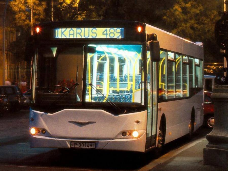  Ikarus 489 Polaris 2000 года  (фото 1 из 3)